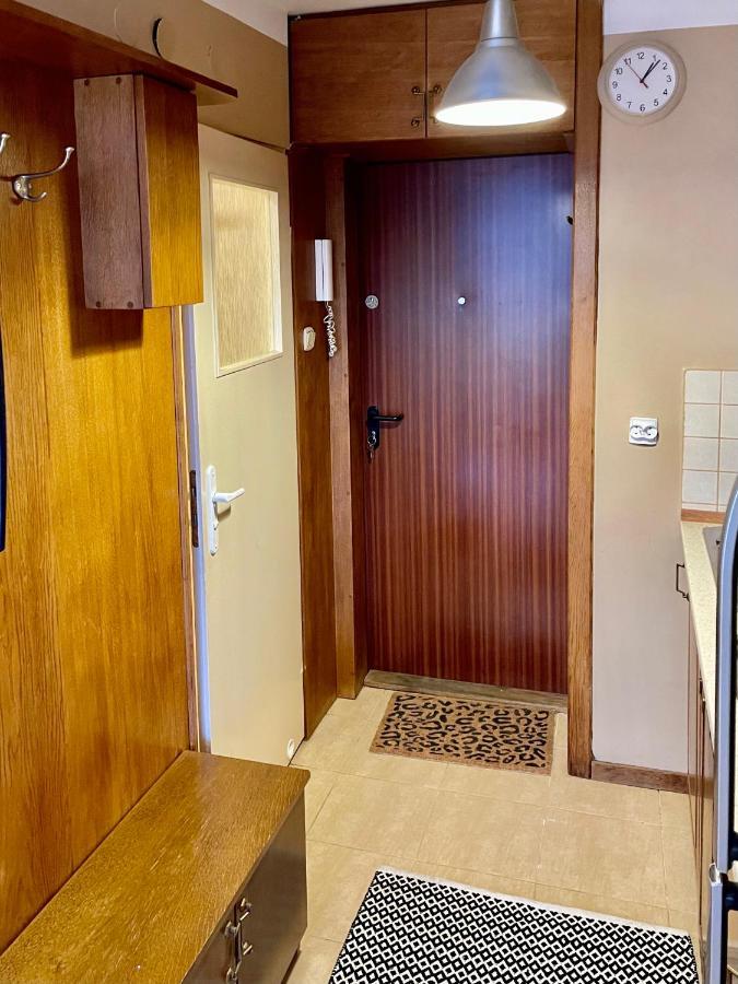 Super Apartament Palace 2X Metro Fast Wifi 500 Mbs Netflix Appletv Smarttv Panorama Miasta Warszawa Exteriör bild